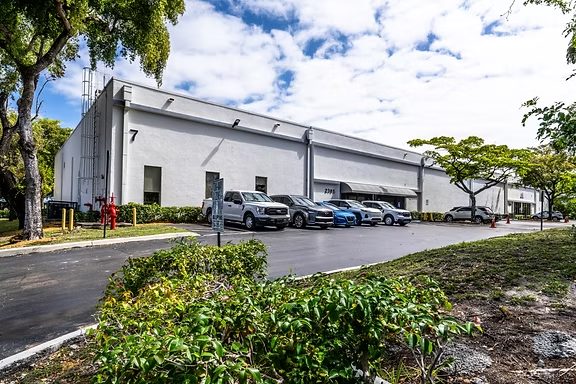 An exterior view of Stirling Landing in Fort Lauderdale, the 210,000-square-foot business park acquired by BKM Capital Partners and Kayne Anderson Real Estate and being rebranded from Lakeview Center.