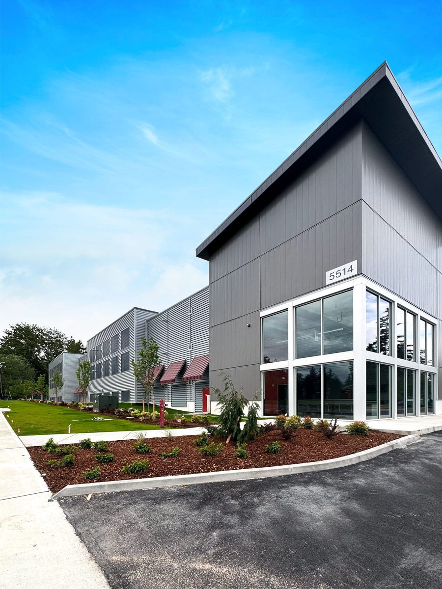 Sunset Self Storage at 5514 152nd St. E. in Puyallup, Washington, the newly constructed facility involved in Colliers' $18.4 million sale to BVDSS Puyallup Owner LLC.