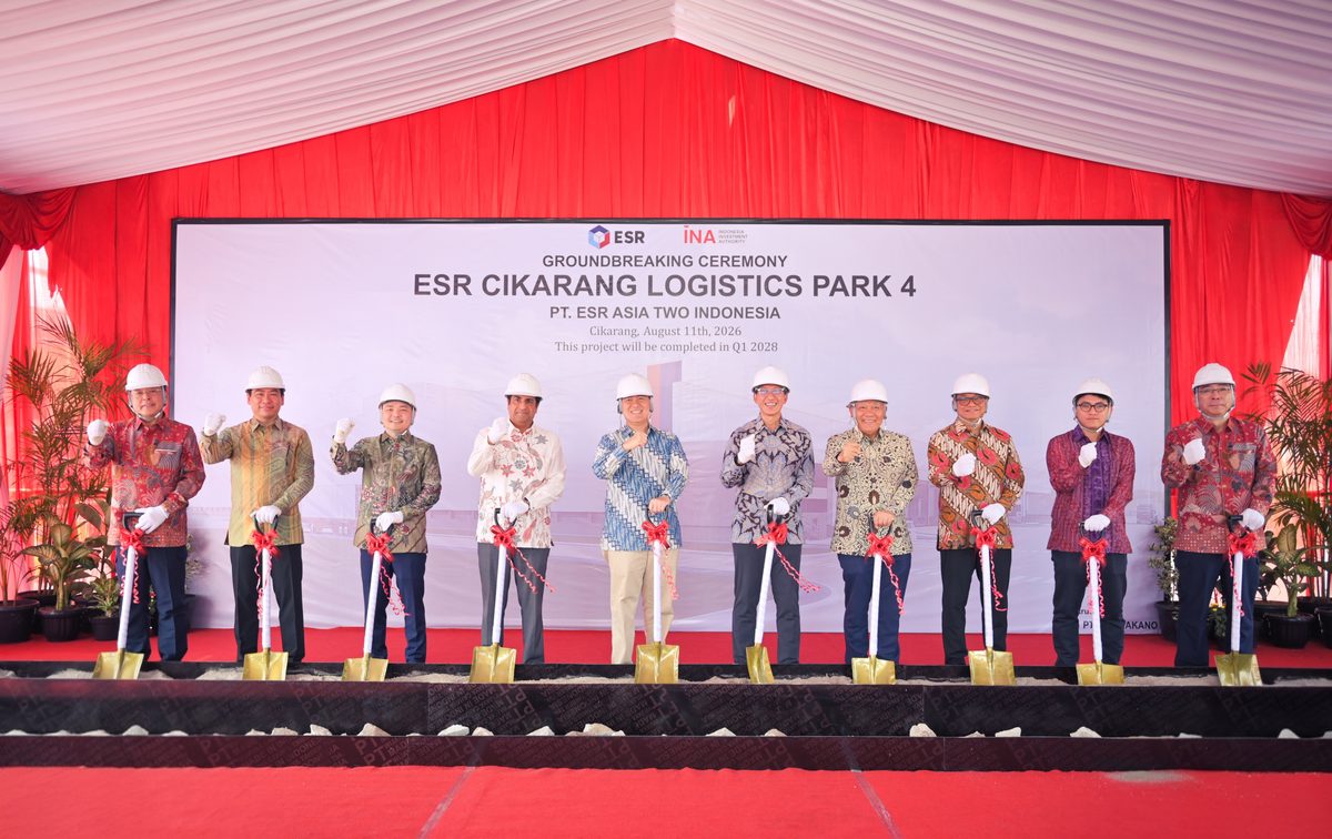 ESR Group, the Indonesia Investment Authority and project partners break ground on ESR Cikarang Logistics Park 4, marking the start of construction on a Grade A logistics facility in Cikarang.