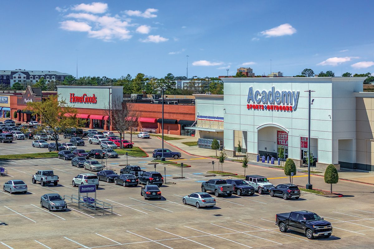 Commons at Willowbrook in Houston, shown as the open-air power center where Fitness Ventures leased 50,616 square feet for its seventh Crunch Fitness club in the metropolitan area.