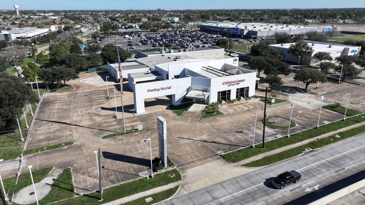 Junction Commercial Real Estate, Colliers Complete Sale of Former Group 1 Automotive Facility on Houston's Northwest Freeway