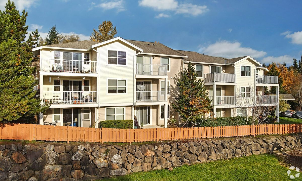 Langara Apartments in Issaquah, shown here, is the 134-unit garden-style community that sold for $55.1 million on July 30, 2026, illustrating strong investor demand and elevated per-unit pricing in the Eastside suburban market.