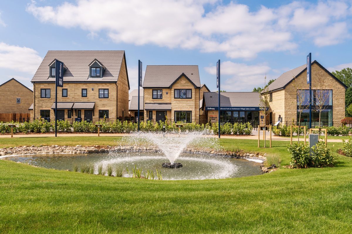 Bellway showhomes and landscaped pond at Snelsmoor Village in Derby, part of the 94-unit scheme included in Long Harbour’s forward funding of 175 single family rental homes for the Long Harbour Single Family Housing Fund backed in part by the National Housing Bank.