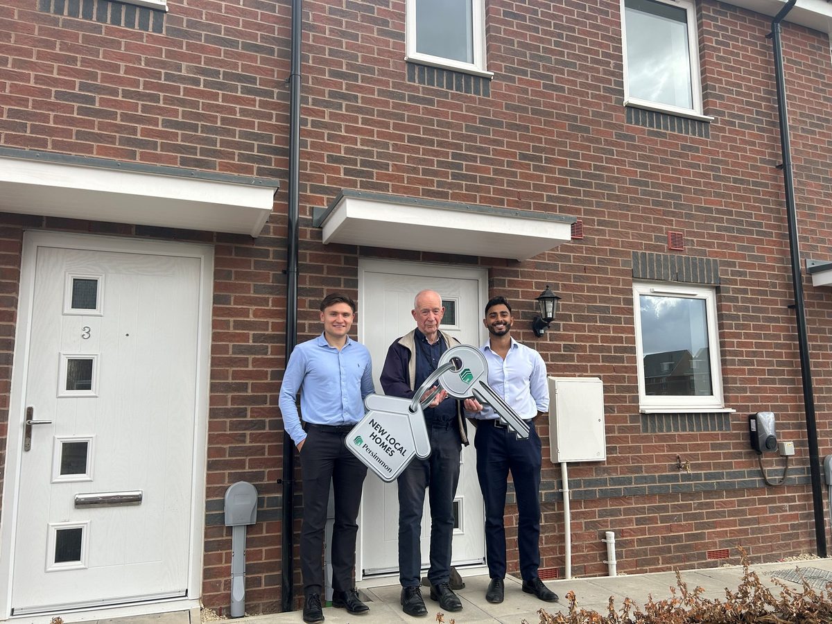 Representatives mark the handover of affordable homes at Persimmon Homes Wessex’s Wellington Gate development in Grove to Pinnacle Spaces and CBRE Investment Management.