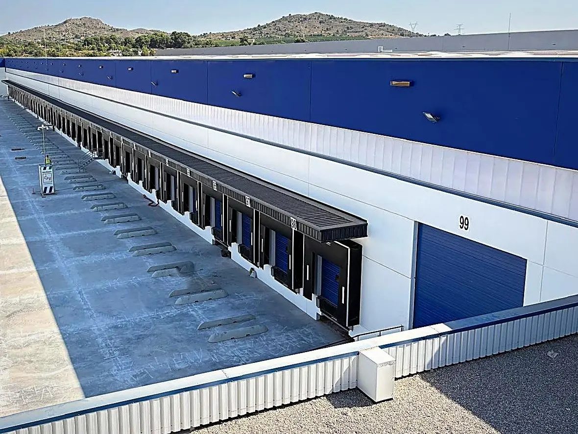 SICORE Real Assets Acquires 24,500-Square-Meter Logistics Facility Near Valencia from Dunas Capital