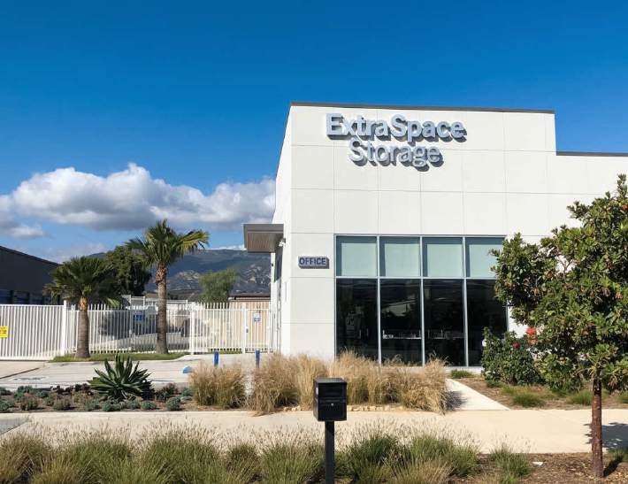 An Extra Space Storage facility illustrates the self-storage asset type represented by Investec Real Estate Companies’ three-property California portfolio financed through Talonvest Capital’s $53.5 million loan.