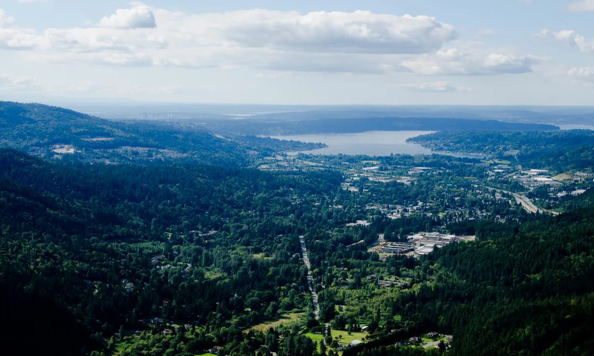 Timberlane Partners Acquires 91-Unit Vista Ridge in Issaquah for $37MM, Backed by Mesa West Capital Loan